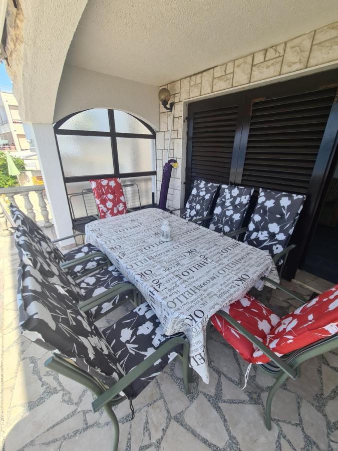 Apartments Mediteraneo 클레크 외부 사진