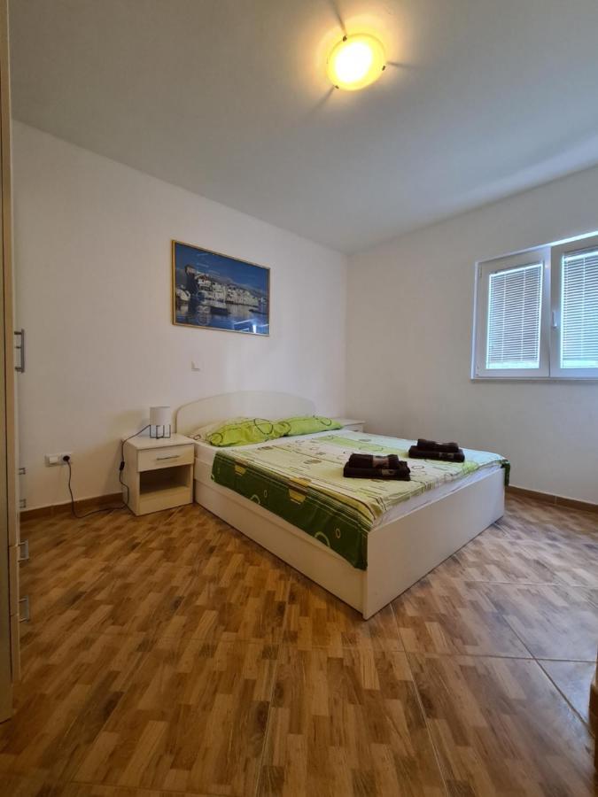Apartments Mediteraneo 클레크 외부 사진