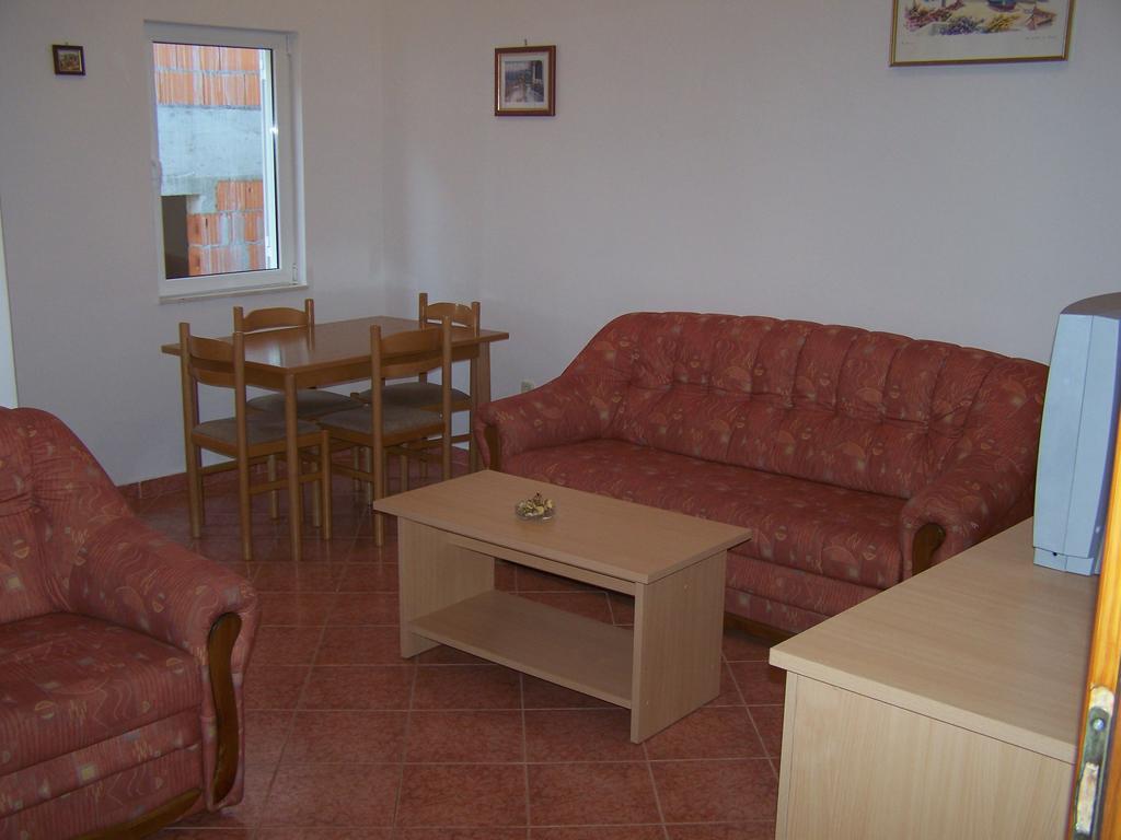 Apartments Mediteraneo 클레크 외부 사진