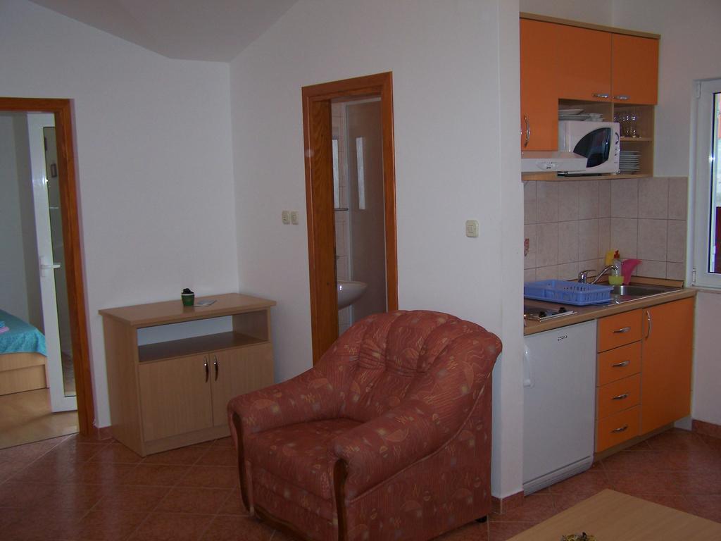 Apartments Mediteraneo 클레크 외부 사진
