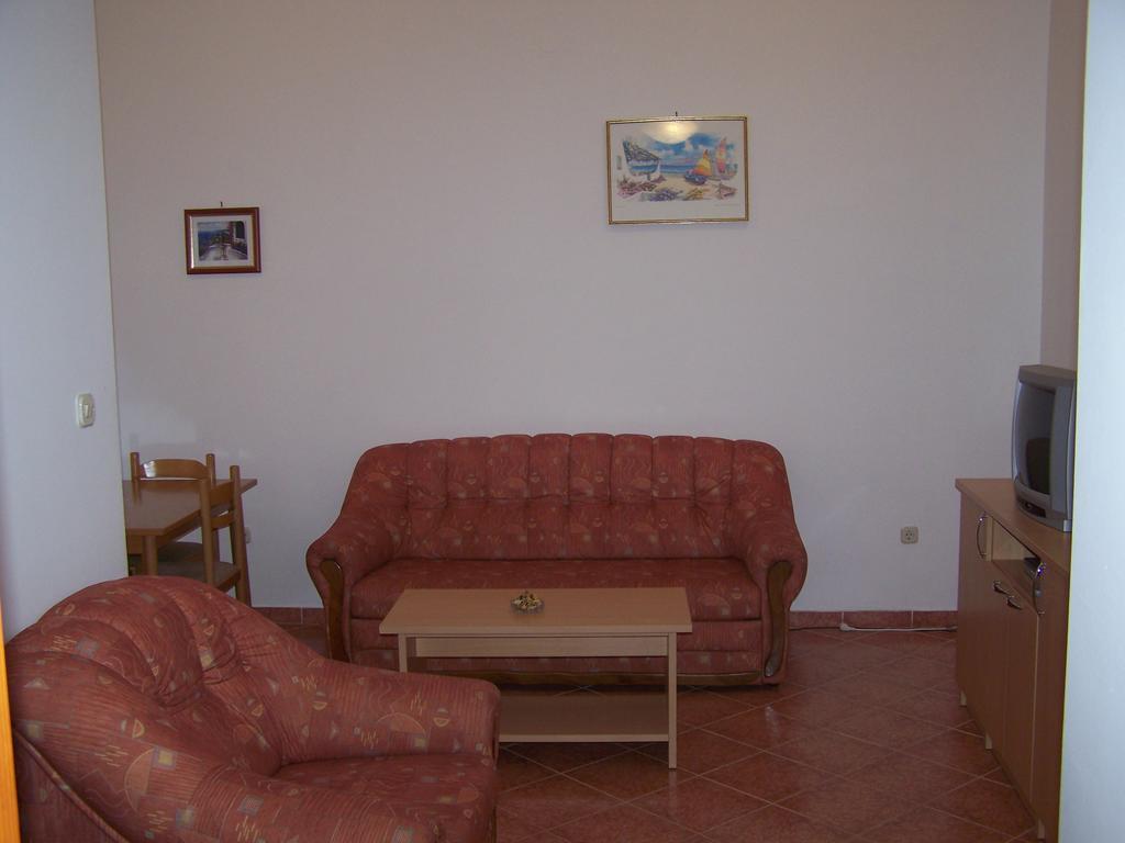 Apartments Mediteraneo 클레크 외부 사진